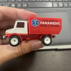 Hot Wheels Unimog Back Country Paramedic