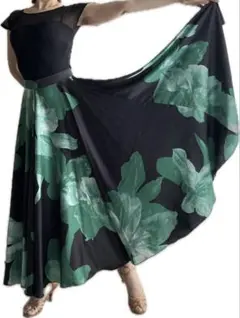 ジャンティ　パソスカート 黒と緑の花柄 新品