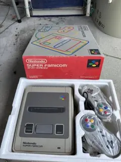 Super Famicom 本体 コントローラー2つ　スーファミ