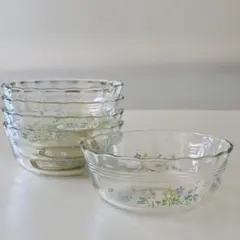 【未使用・レトロ小花柄】Pyrex 耐熱ガラス ボウル 11cm 5個セットのサムネイル