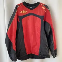 Umbro ピステ・中綿入り【Mサイズ】レッド/ブラック