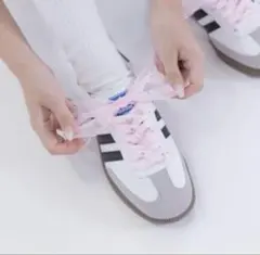 新品未使用　adidas リボンシューレース ピンクのサムネイル