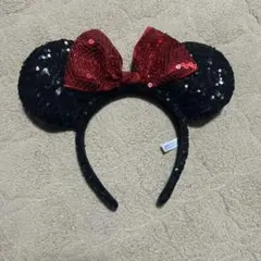 ミニーマウス カチューシャ 黒赤 スパンコール