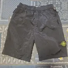 STONE ISLAND ナイロンメタル ショーツ ブラック - メルカリ
