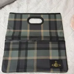 vivienne westwood クラッチバッグ　チェック　ヴィヴィアン