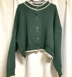 【美品】クロップド ニットRag out 緑色 ボタン カーディガン Lサイズ