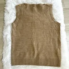 美品LEMON TREE ベージュ ニットベスト Mサイズ✨ウール30%