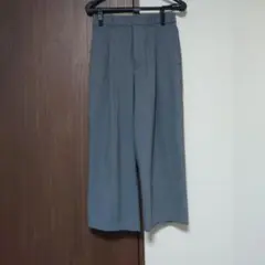ユニクロ　タックワイドパンツ　股下56