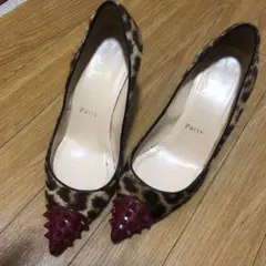 ルブタン パンプス