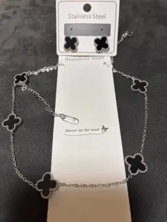 クローバー型ネックレスとイヤリングセット ( no brand)