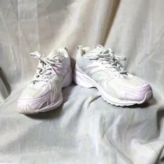 美品 SPALDING メッシュスニーカー 24.5 EEEE ホワイト/ピンクのサムネイル