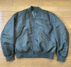 オリーブグリーン MA-1ジャケットのサムネイル