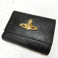 極美品　ヴィヴィアンウエストウッド 三つ折り財布 がま口 オーブ レザー 黒