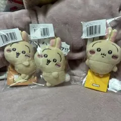 ちいかわ うさぎだらけくじＥ賞ぬいぐるみバッジ(ハァ！？×2 フーッ…×1)