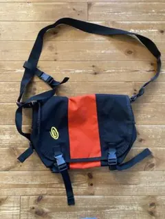 Item thumbnail for item 1f2e303e-4f81-43d2-911c-d830b057a54e