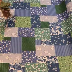 ‪☆お値下げ‪☆ 新品・未使用 日本製 小花柄テーブルクロス