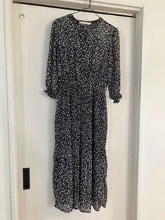 レイカズンRAY CASSIN 花柄ロングワンピース