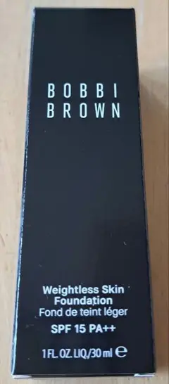 BOBBI BROWN ウェイトレス スキン ファンデーション N-042のサムネイル
