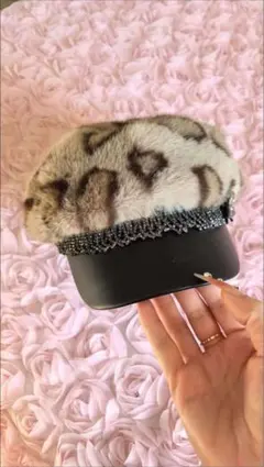 ヒョウ柄ファーベレー帽