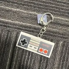 ファミコンコントローラー キーホルダー
