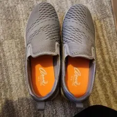 Item thumbnail for item 6858929d-ad77-4d42-886b-50ad14512fb4