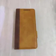 手帳型ケース ブラウンとイエロー