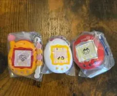 たまごっちミニチュアチャームコレクション　まきこ　やんぐまめっち　いちごっち