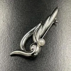 美品 MIKIMOTO アコヤ真珠 ブローチ パール5.9mm ムーン ピエロ - メルカリ