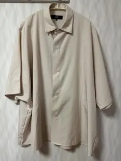 ベージュ オーバーサイズ 半袖シャツ SITRY