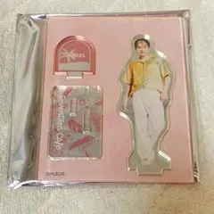 seventeen cafe 2022ランダムアクスタ　ウジ