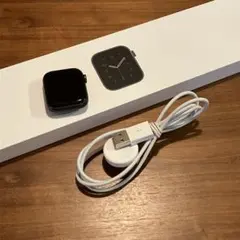 アップルウォッチ SE 第1世代 40mm GPS スペースグレイ