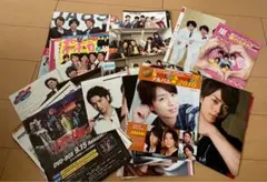 嵐 280枚以上 雑誌切り抜き 広告 グッズ おまとめ売り 写真 嵐 - 嵐 ARASHI 雑誌 付録 切り抜き ポスター 18枚 の通販 by