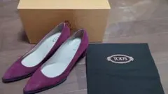 TOD'S ワインレッド スエード パンプス 38.5のサムネイル