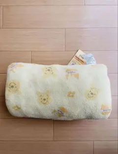 お昼寝クッション　くまのプーさん
