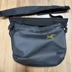 Item thumbnail for item ce57c1ed-7b4b-4872-a1fa-30b3ff94f9d7