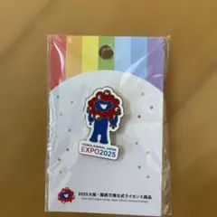 大阪万博 ミャクミャク ピンバッジ（雫） - メルカリ