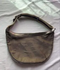 GUCCI half moon one shoulder bagのサムネイル