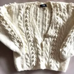 アイボリー ケーブルニット カーディガン