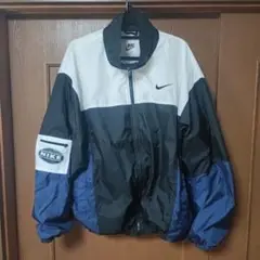 NIKE ナイロンジャケット ブラック/ネイビー/ホワイト