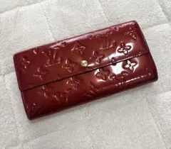 【中古品/付属品無し】ルイヴィトン ヴェルニ 長財布 レッド