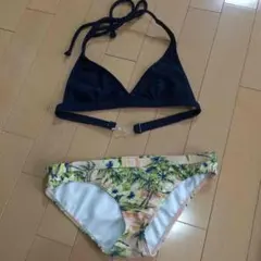 ビキニ　水着　シェル　cherのサムネイル