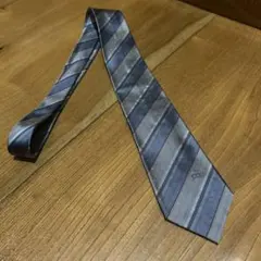 Christian Dior ネクタイ　最高級　ブランド　男女　古着　カジュアル