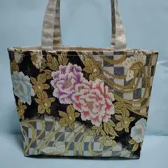 帯リメイク　トートバック　草花　蝶　金糸のサムネイル