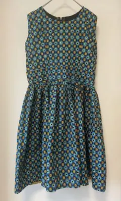 幾何学柄 ワンピース ノースリーブ フレア 膝丈 ブルー 黒 ウエスト切替