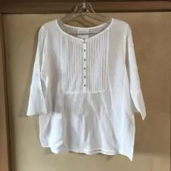 ハグオーワーブラウス