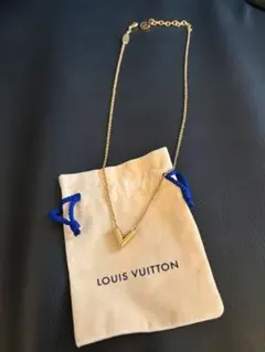 美品✨ヴィトン　VUITTON ネックレスのサムネイル