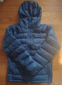THE NORTH FACE フード付きダウンジャケット ネイビー