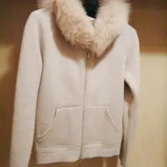 アプワイザーリッシェ アンゴラ混フード付きファーニットパーカー М