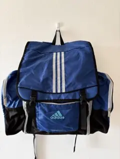 adidas 大容量リュック　修学旅行　バックパック　林間学校