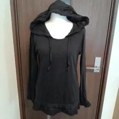 最終値下げPINKHOUSEブラックフード付き長袖 カットソー♡Мサイズ♡フリル